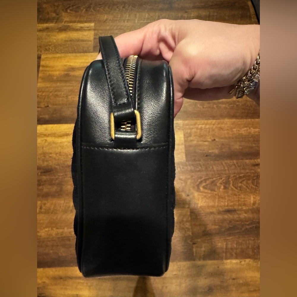 Yves Saint Laurent Black Suede Lou Crossbody Camera Bag - Picture 6 of 13